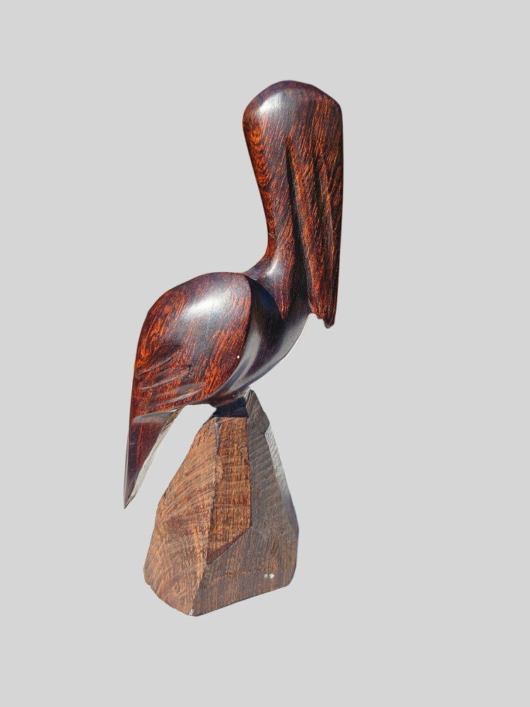 Handgesneden pelikaan