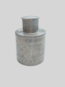Theebus tin Banka