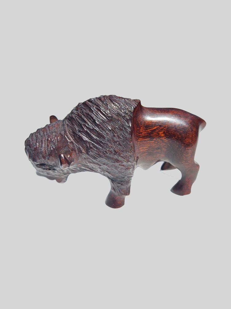 Woestijnijzerhout buffelsnijwerk