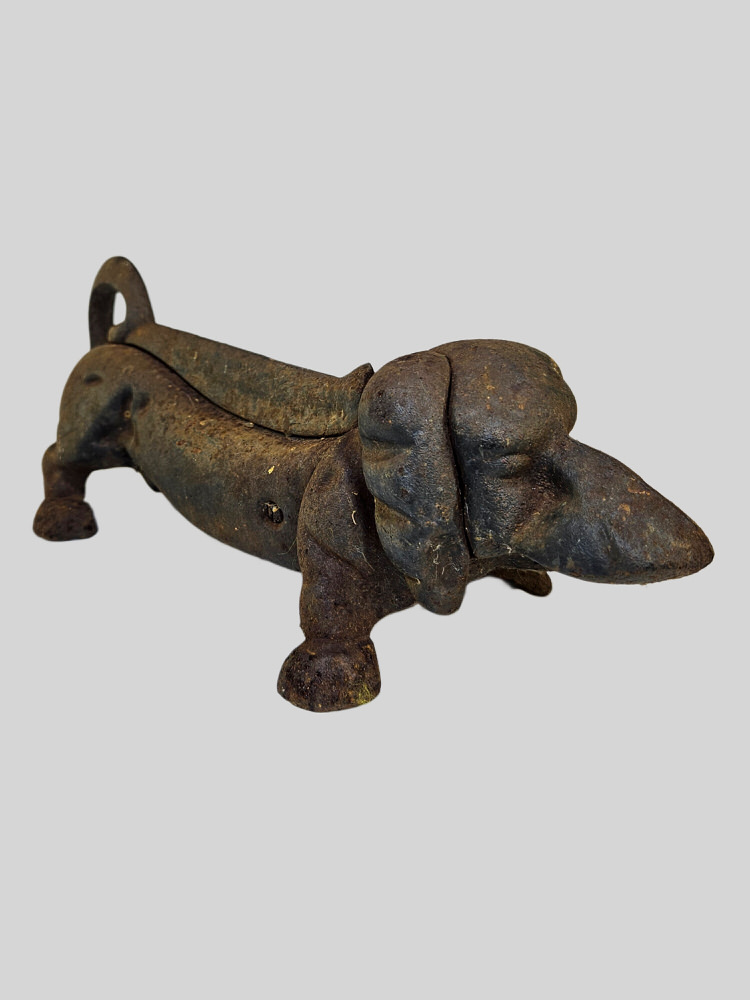 Gietijzer laarsschraper teckel